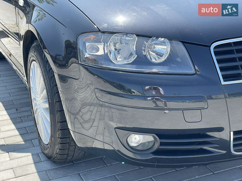 Хэтчбек Audi A3 2003 в Ужгороде