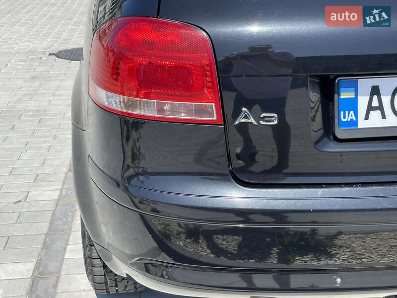 Хэтчбек Audi A3 2003 в Ужгороде