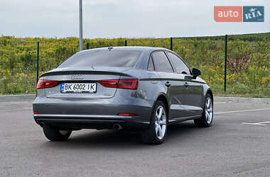 Седан Audi A3 2015 в 