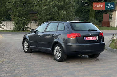 Хэтчбек Audi A3 2005 в 