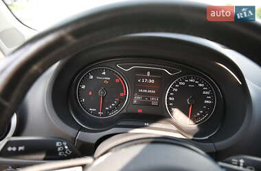 Хэтчбек Audi A3 2016 в 