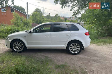 Хэтчбек Audi A3 2010 в Коростене