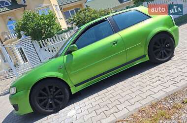 Хэтчбек Audi A3 1997 в 
