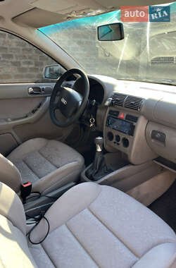 Хэтчбек Audi A3 1997 в 