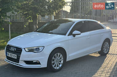 Седан Audi A3 2015 в 