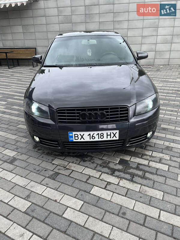 Хетчбек Audi A3 2004 в Красилові