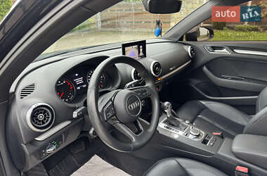 Седан Audi A3 2018 в 