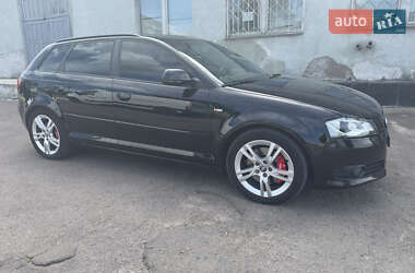 Хэтчбек Audi A3 2009 в 