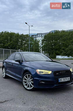 Седан Audi A3 2015 в Львове