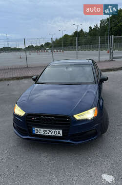 Седан Audi A3 2015 в 