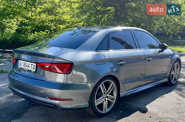 Седан Audi A3 2015 в 