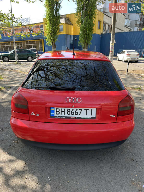 Хэтчбек Audi A3 1998 в Одессе