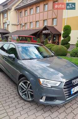 Седан Audi A3 2017 в 