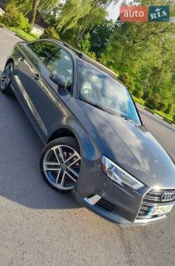 Седан Audi A3 2017 в 