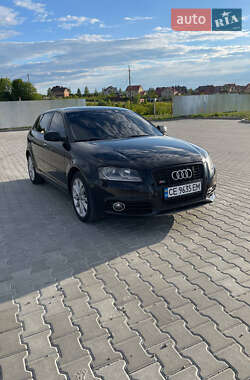 Хэтчбек Audi A3 2011 в 