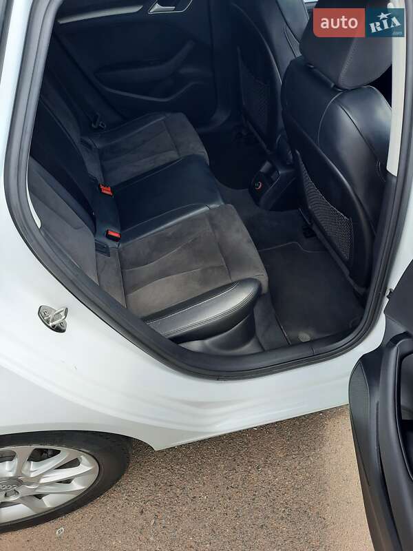 Хэтчбек Audi A3 2016 в Кривом Роге фото 4 Хэтчбек Audi A3 2016 в Кривом Роге