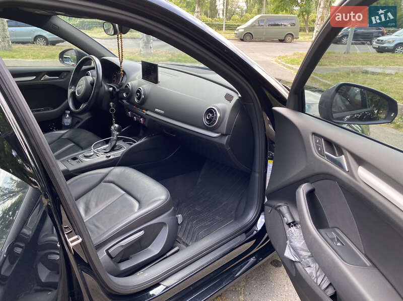 Седан Audi A3 2015 в Києві