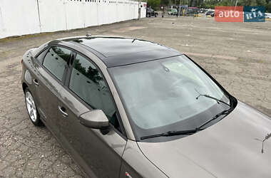 Седан Audi A3 2015 в 