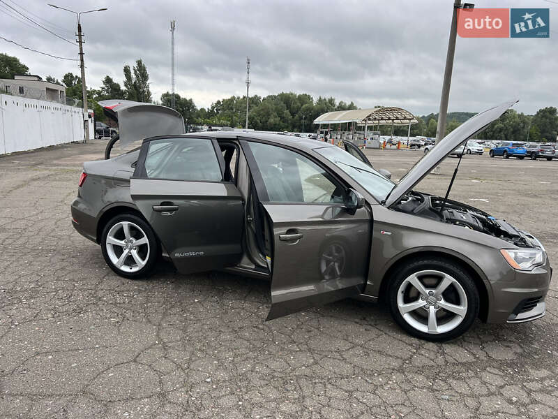 Седан Audi A3 2015 в Киеве