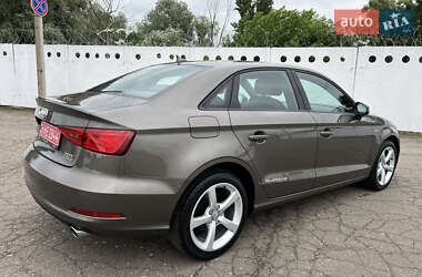 Седан Audi A3 2015 в 