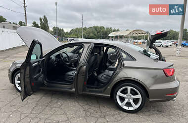 Седан Audi A3 2015 в 