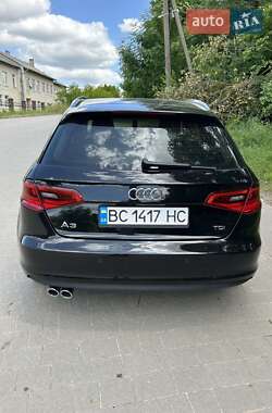 Хэтчбек Audi A3 2016 в 