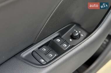 Седан Audi A3 2015 в 