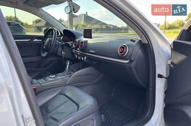 Седан Audi A3 2015 в 