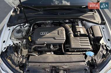 Седан Audi A3 2015 в 