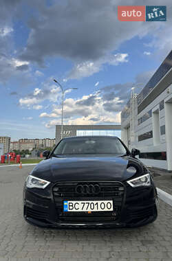 Седан Audi A3 2015 в 