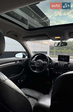Седан Audi A3 2015 в 
