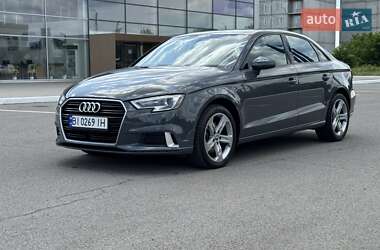 Седан Audi A3 2017 в 