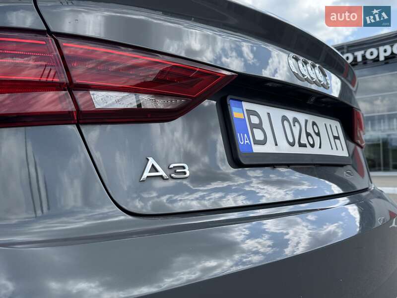 Седан Audi A3 2017 в Полтаве
