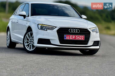 Хэтчбек Audi A3 2020 в 