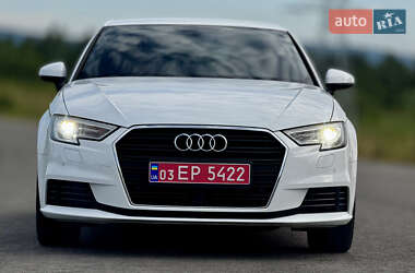 Хэтчбек Audi A3 2020 в 