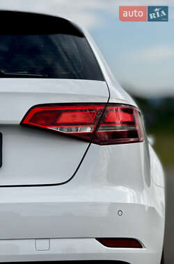 Хэтчбек Audi A3 2020 в 