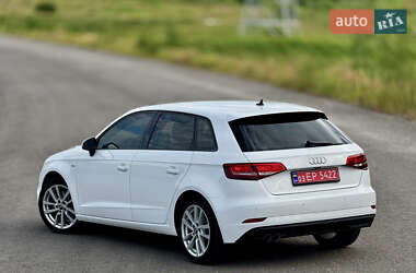 Хэтчбек Audi A3 2020 в 