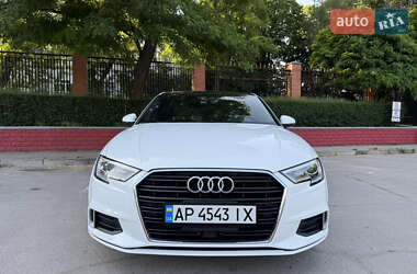 Седан Audi A3 2018 в 
