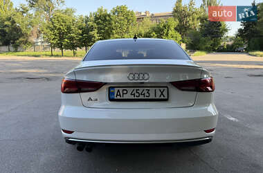 Седан Audi A3 2018 в 