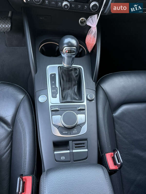 Седан Audi A3 2018 в Запорожье