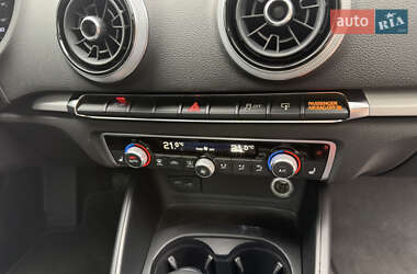 Седан Audi A3 2017 в 