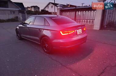 Седан Audi A3 2016 в 