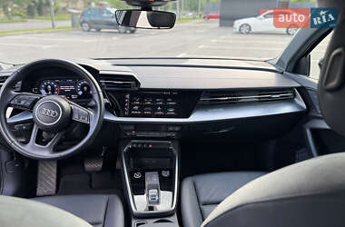 Седан Audi A3 2022 в 