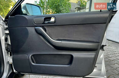 Хэтчбек Audi A3 2001 в 