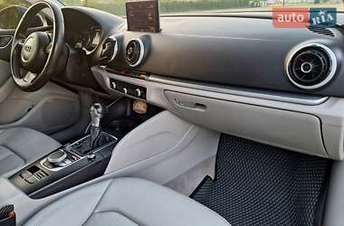 Седан Audi A3 2014 в 