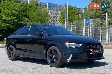 Седан Audi A3 2018 в 