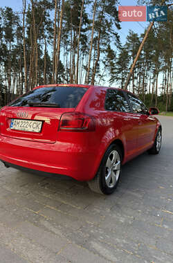 Хэтчбек Audi A3 2010 в 