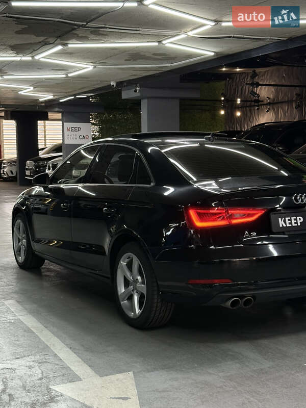 Седан Audi A3 2014 в Одессе