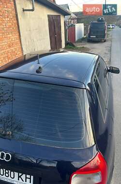 Хэтчбек Audi A3 2003 в 