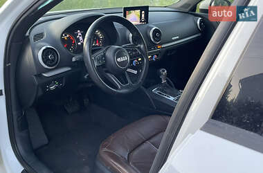 Седан Audi A3 2018 в 